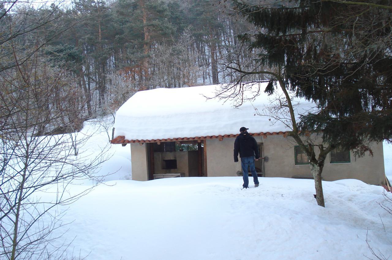 Giusvalla Forest Village Dego Quarto foto
